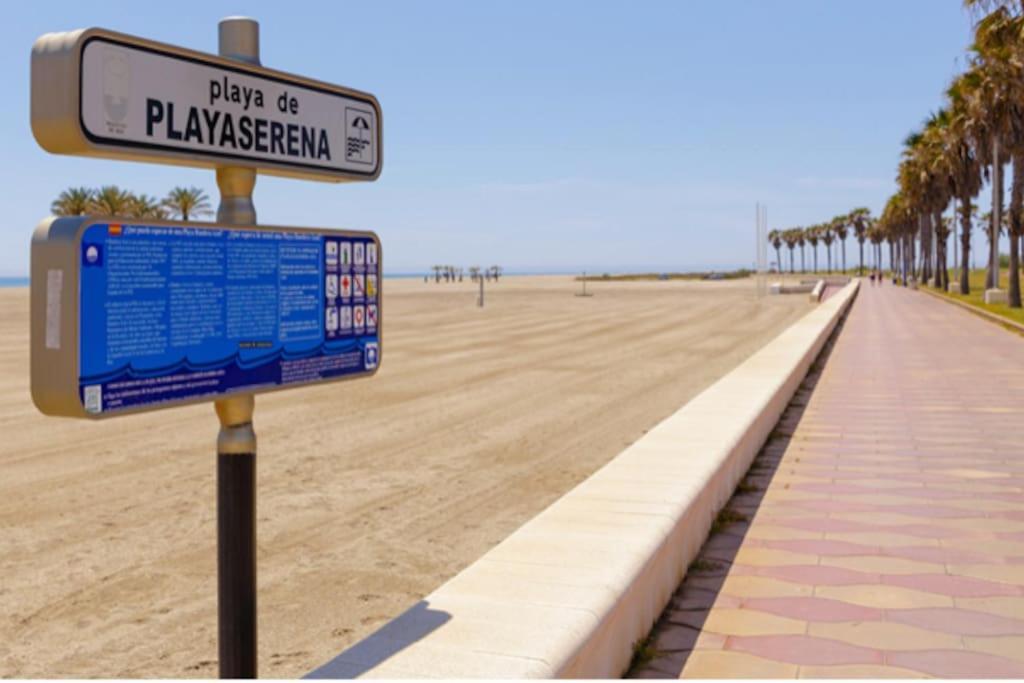 Entremares, Estudio A 150 Metros Playa Roquetas de Mar Dış mekan fotoğraf